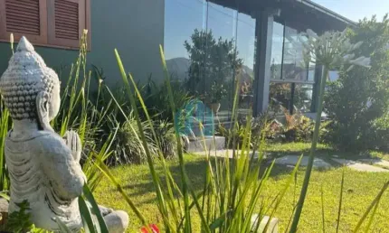 Bela Casa Próxima ao Centro da Cidade, Ambrósio | Garopaba - SC