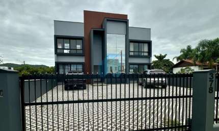 Belos Apartamentos Localizados no Loteamento Vila do Campo, em Garopaba!