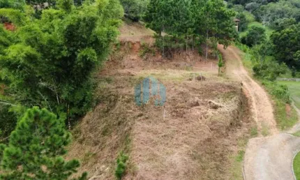 Amplo Terreno Localizado no Bairro Areias de Palhocinha, em Garopaba!