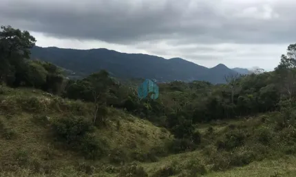 Ampla Área de Terras com 3,6 Hectares, Bairro Macacu, em Garopaba, com Linda Vista Panorâmica!