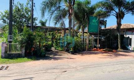 Imóvel Comercial Potencial Próximo ao Centro de Garopaba!