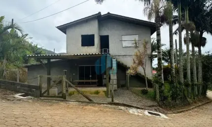 Excelente oportunidade: Casas com Vista p/ Lagoa e Mar, no bairro Macacu, em Garopaba!