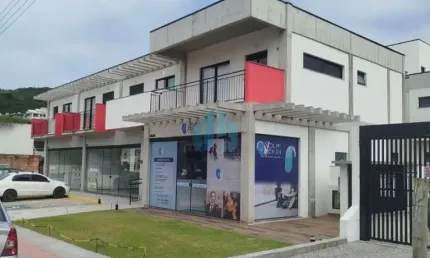 Belo Apartamento Novo, a Poucos Metros da Praia Central, Centro | Garopaba - SC