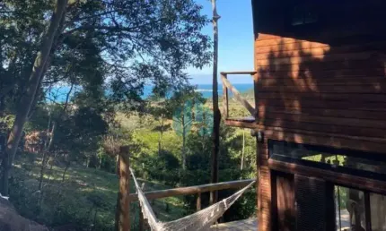 Amplo Terreno com Duas Casas, com Vista p/ Mar, a 1,8 km da Praia do Siriú, Siriú | Garopaba - SC