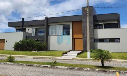 Bela Casa de Alto Padrão, em Condomínio Fechado, a 3 km da Praia Central, Condomínio Garopaba Internacional, Palhocinha | Garopaba - SC