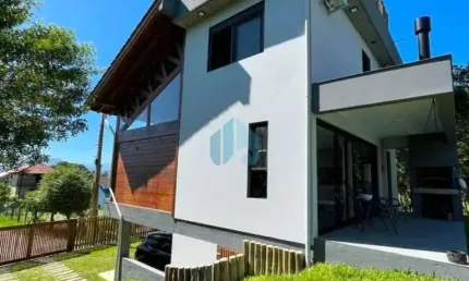 Bela Casa com Vista Panorâmica p/ Montanhas e Pôr-do-Sol, Praia do Rosa | Imbituba - SC