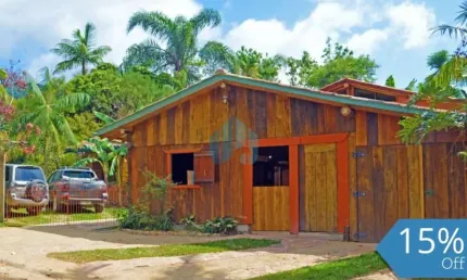 Belo Imóvel com Dois Lofts + Salão, em Meio à Natureza e Próximo à Cachoeira, Encantada | Garopaba - SC