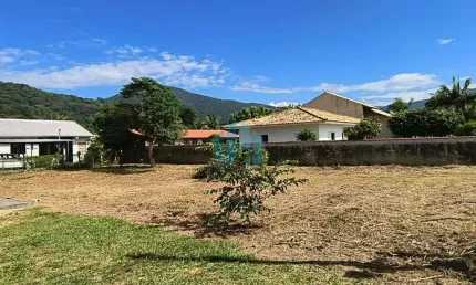 Ótimo terreno próximo a entrada da barra e com acesso rápido à sc - 434, encantada | garopaba - sc