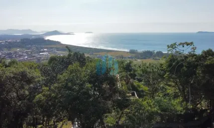 Amplo terreno com linda vista panorâmica p/ mar, gamboa | garopaba - sc