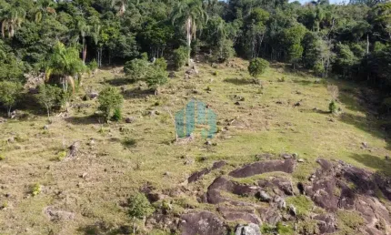 Amplo terreno de 2 hectares, próximo a praia da gamboa, gamboinha | paulo lopes - sc