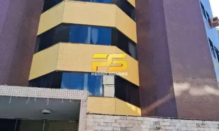 Apartamento com 3 quartos para alugar no Manaíra, João Pessoa 