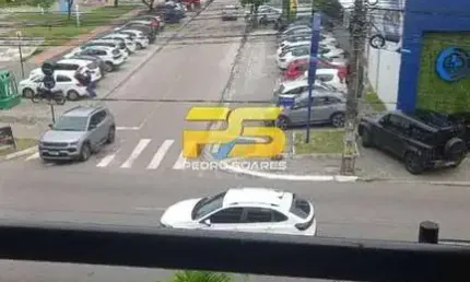 Sala comercial 302 para locação ed. flora falcone manaíra