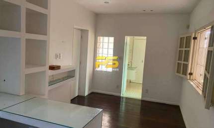 Casa 12x30 com 03 Quartos em Belo Horizonte para venda por 950.000,00 e locação por 5.000,00 mensal
