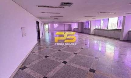Cobertura para locação no Edifício Empresarial Epitácio Pessoa