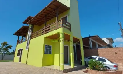 Casa para venda aceita apartamento como parte pagamento casa com vista para o mar, 3 quartos, suíte, varanda, quintal amplo, aceita financiamento
