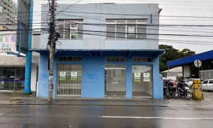 Ponto comercial com 4 salas para alugar no Estreito, Florianópolis 