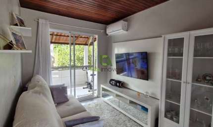 Imperdível: Casa à venda em São José-SC, bairro Real Parque, 2 quartos, 1 sala, 140m² de área.