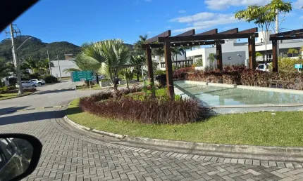 Terreno para venda no  acqua clube, lazer completo e segurança 24h  financiável!