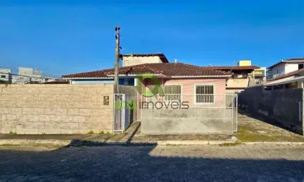 Ótima casa residencial com 2 dormitórios com mobília