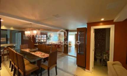 Refúgio de Luxo à Beira-Mar: Apartamento Exclusivo para Viver com Elegância