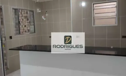 Sobrado com 7 quartos à venda, 180 m² por R$ 600.000 - Jardim Miriam - São Paulo