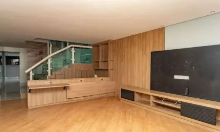 Casa com 4 quartos à venda na Rua Almirante Barroso, Centro, Diadema