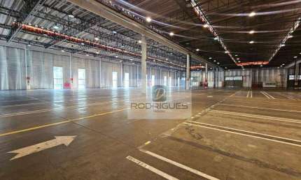 Galpão para alugar, 5900 m² por R$ 118.000/mês - Parque Botujuru - São Bernardo do Campo/SP