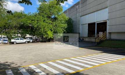Galpão para alugar, 3150 m² Fabril por R$ 60.000/mês  - Diadema/SP