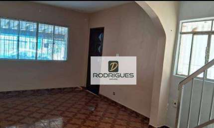 Sobrado com 4 dormitórios à venda, 280 m² por R$ 550.000 - Taboão - Diadema/SP