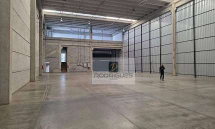 Galpão para alugar, 1025 m² por R$ 35.000,00/mês - Piraporinha - Diadema/SP