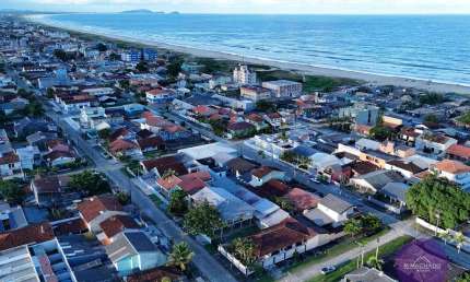 Casa à venda no Ipanema-Pontal do Paraná-apenas 150 metros do mar. R$620mil.