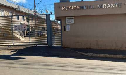 !! MARIÁ IMÓVEIS VENDE ÓTIMO APARTAMENTO NO VALPARAÍSO !!