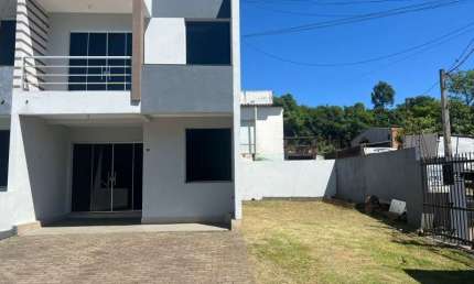 VENDA - SOBRADO SEMI MOBILHADO COM 2 DORMITÓRIOS NO BAIRRO RINCÃO DOS ILHÉUS EM ESTÂNCIA VELHA