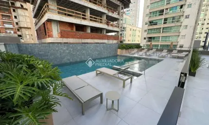 Apartamento com 4 quartos à venda na rua 3130, 229, centro, balneário camboriú, 137 m2 por r$ 2.800.000