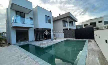 Casa com 3 quartos à venda na Rua Ivo José Rebello, 610, Santa Regina, Camboriú, 356 m2 por R$ 3.300.000
