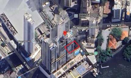 Terreno à venda na Avenida 3ª Avenida, 70, Centro, Balneário Camboriú, 264 m2 por R$ 4.800.000