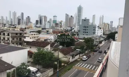 Apartamento com 3 quartos à venda na Rua Itália, 489, Nações, Balneário Camboriú, 72 m2 por R$ 840.000