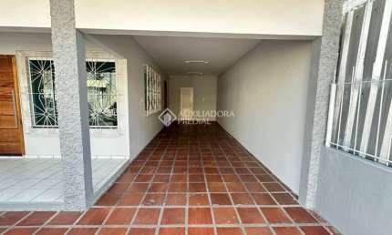 Casa com 3 quartos à venda na Paraguai, 536, Nações, Balneário Camboriú, 100 m2 por R$ 1.400.000