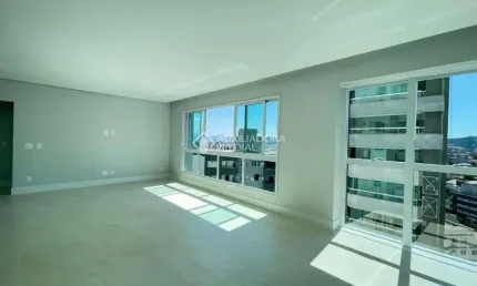 Apartamento com 4 quartos à venda na Rua 3100, 625, Centro, Balneário Camboriú, 132 m2 por R$ 1.980.000