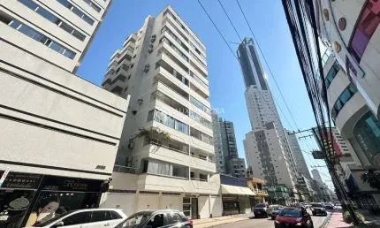 Apartamento com 2 quartos à venda na Avenida Brasil, 3540, Centro, Balneário Camboriú, 85 m2 por R$ 890.000