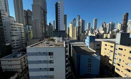 Apartamento com 2 quartos à venda na 3 º AVENIDA, 1150, Centro, Balneário Camboriú, 70 m2 por R$ 970.000