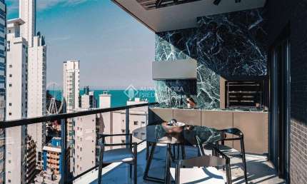 Apartamento com 3 quartos à venda na Rua Bruno Silva, 222, Pioneiros, Balneário Camboriú, 132 m2 por R$ 2.859.936