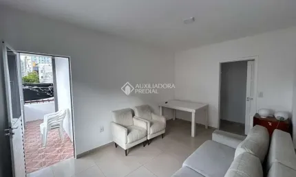 Casa com 2 quartos à venda na Rua 3146, 277, Centro, Balneário Camboriú, 206 m2 por R$ 3.710.000