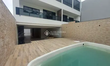 Casa com 3 quartos à venda na SANTA MARIANA, 26, São Francisco de Assis, Camboriú, 286 m2 por R$ 1.500.000