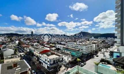 Apartamento com 4 quartos à venda na Rua 2850, 489, Centro, Balneário Camboriú, 135 m2 por R$ 2.000.000