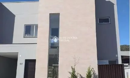 Casa em condomínio fechado com 3 quartos à venda na Avenida Hermógenes de Assis Feijó, 1100, Barra, Balneário Camboriú, 130 m2 por R$ 1.896.000