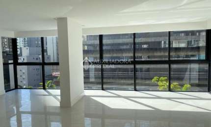 Apartamento com 3 quartos à venda na Rua 101, 30, Centro, Balneário Camboriú, 122 m2 por R$ 2.500.000
