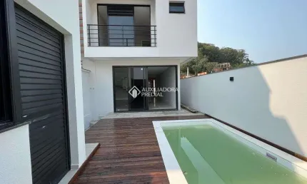 Casa com 3 quartos à venda na SANTO HENRIQUE, 110, São Francisco de Assis, Camboriú, 170 m2 por R$ 1.260.000