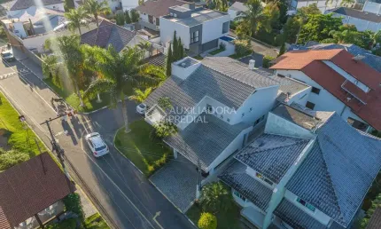 Casa em condomínio fechado com 4 quartos à venda na Avenida das Arapongas, 455, Ariribá, Balneário Camboriú, 325 m2 por R$ 4.200.000
