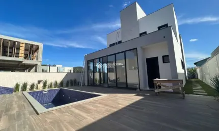 Casa em condomínio fechado com 4 quartos à venda na Rua Ivo José Rebello, 610, Santa Regina, Camboriú, 285 m2 por R$ 2.990.000